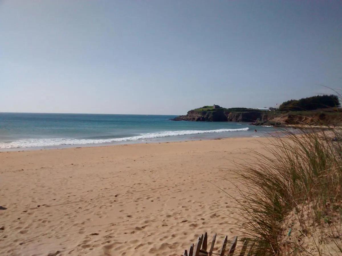 Hébergement de vacances Maison récente, deux chambres, à 10 minutes en voiture des plages Moëlan-sur-Mer France
